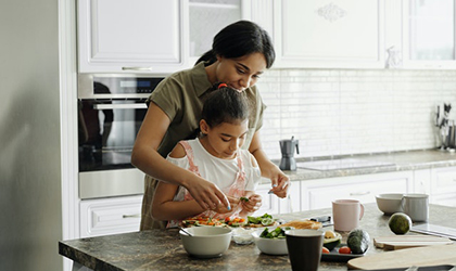 Consumers making lunch