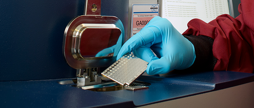 MALDI-TOF equipment