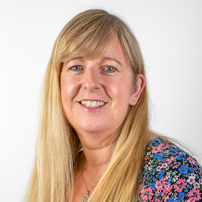 Angela Turner